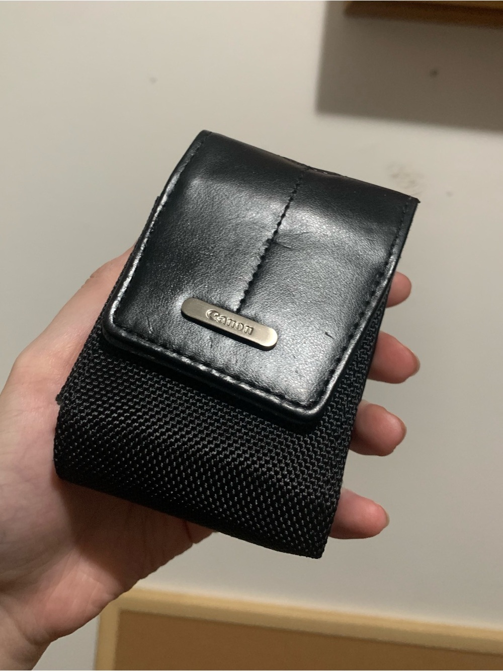 Genuine Canon Leather Pouch for Camera 4"X2"